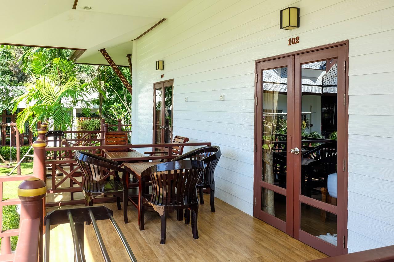 Bhu Tarn Koh Chang Resort & Spa Exterior foto