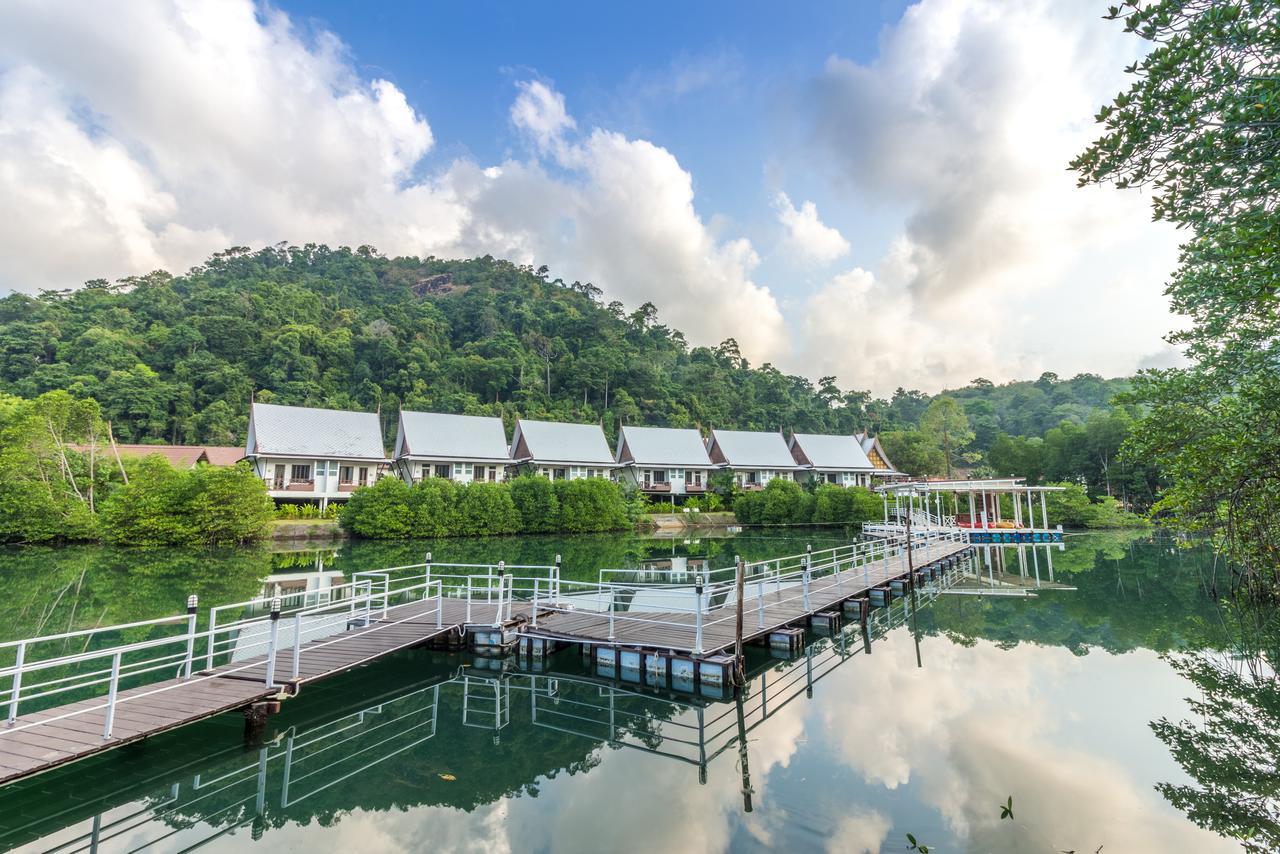 Bhu Tarn Koh Chang Resort & Spa Exterior foto