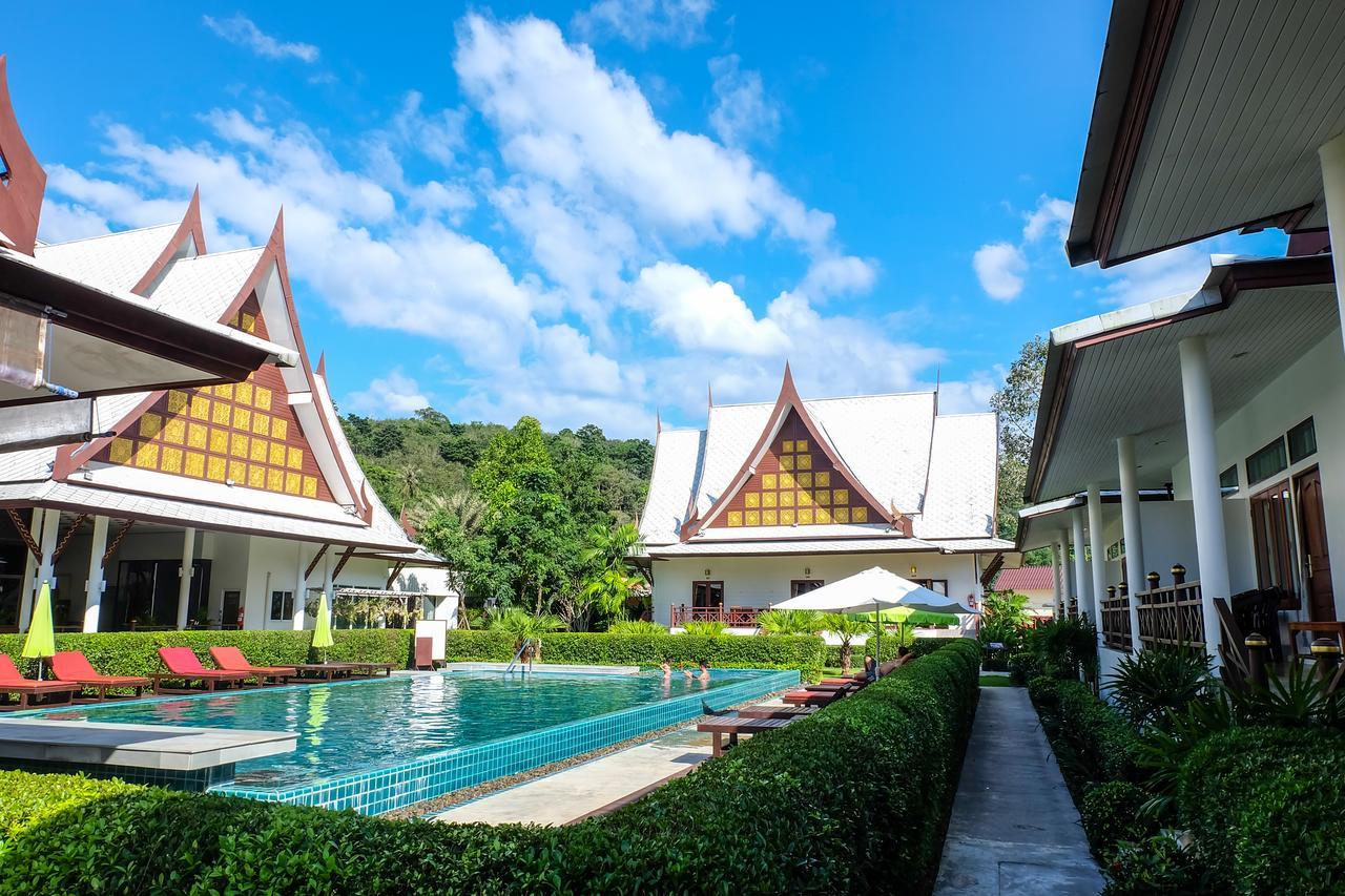 Bhu Tarn Koh Chang Resort & Spa Exterior foto