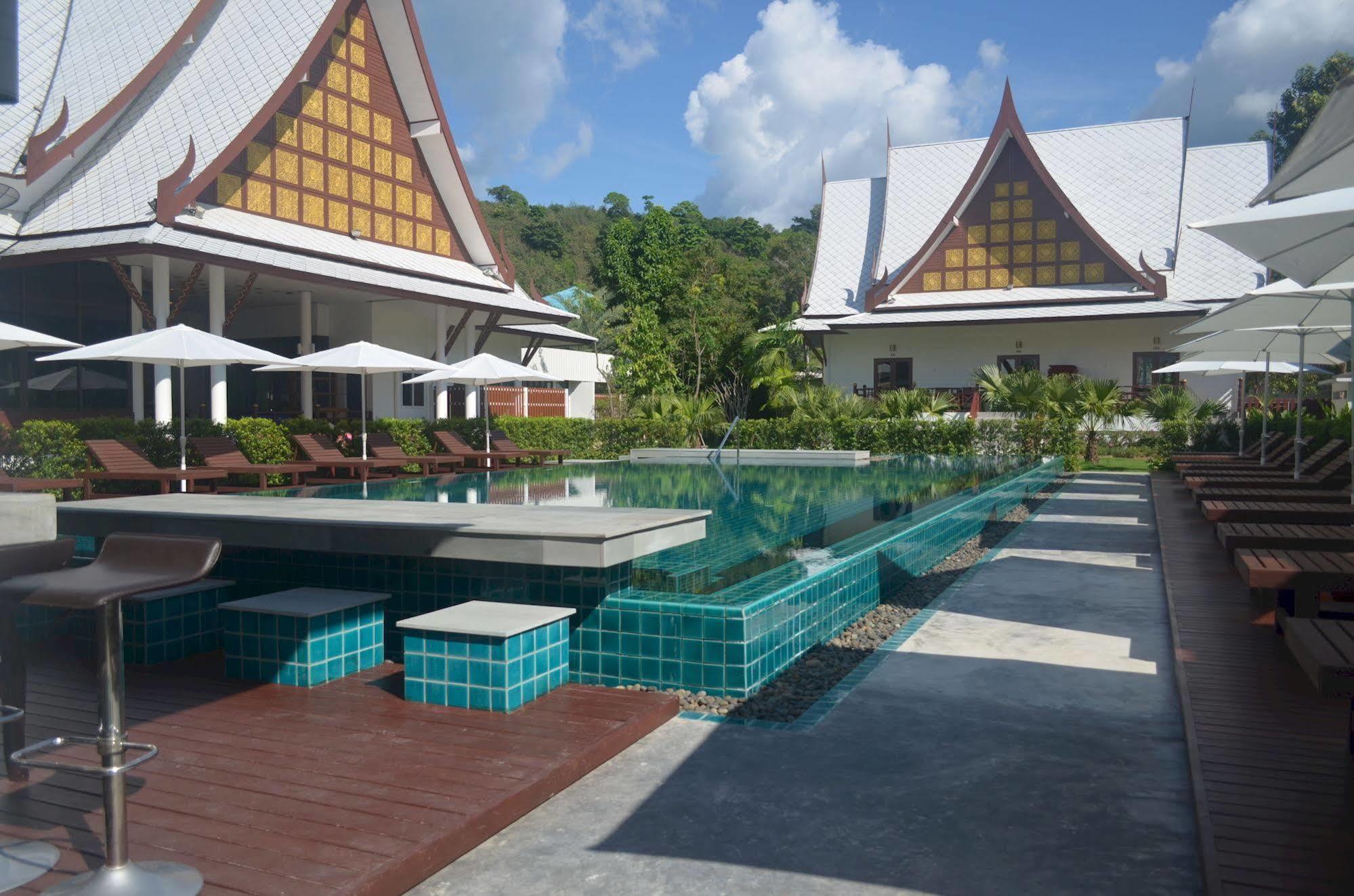 Bhu Tarn Koh Chang Resort & Spa Exterior foto